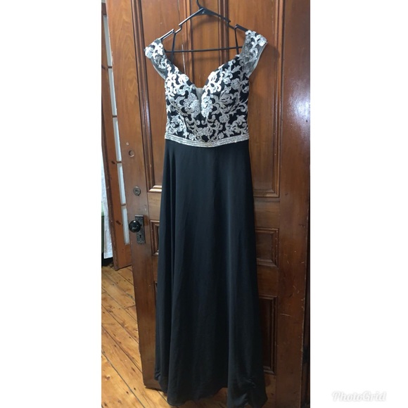 Prom Dress - Picture 3 of 7